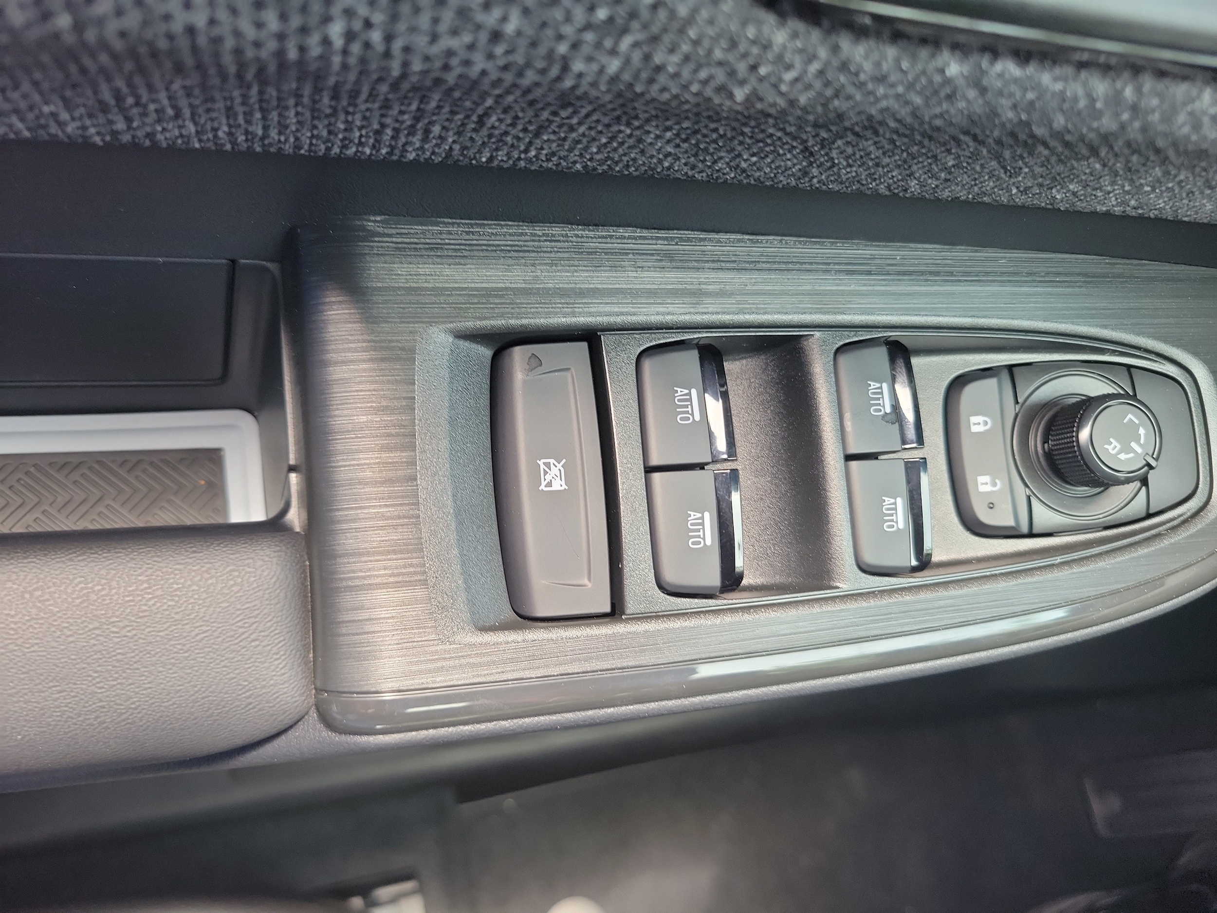 2026 Subaru Outback Limited - Photo 22