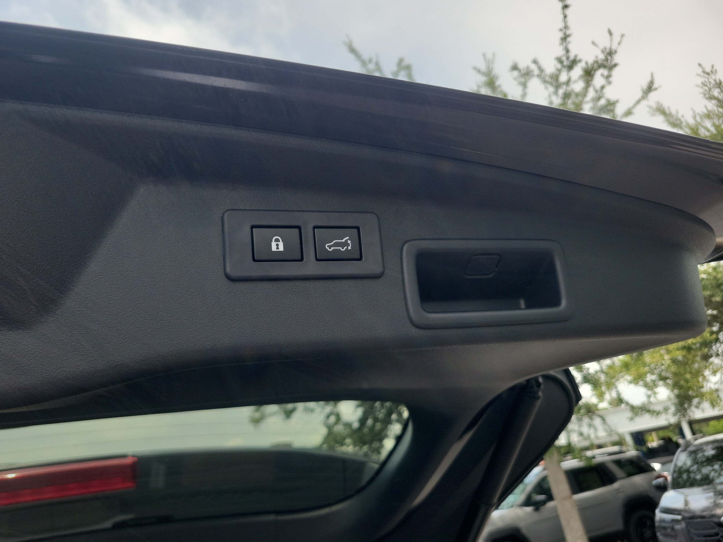2026 Subaru Outback Limited - Photo 10