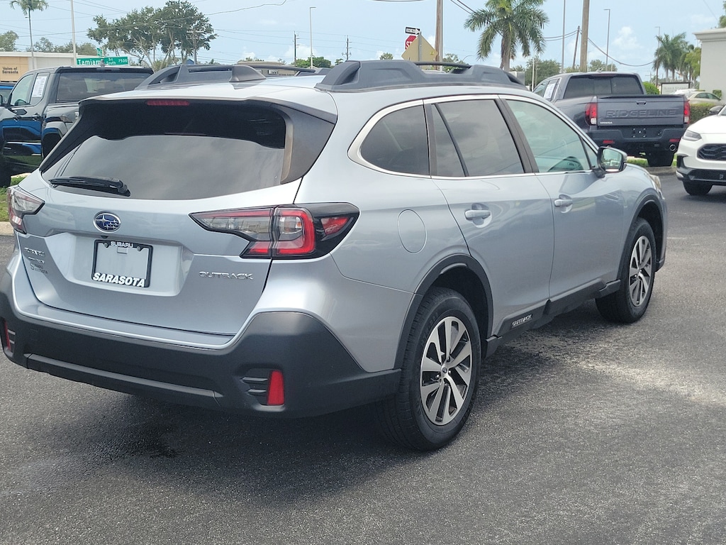 Used 2020 Subaru Outback Premium SUV