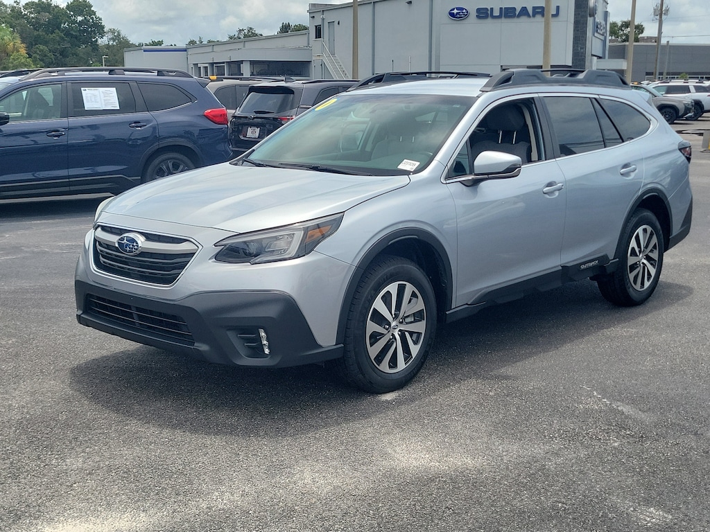 Used 2020 Subaru Outback Premium SUV