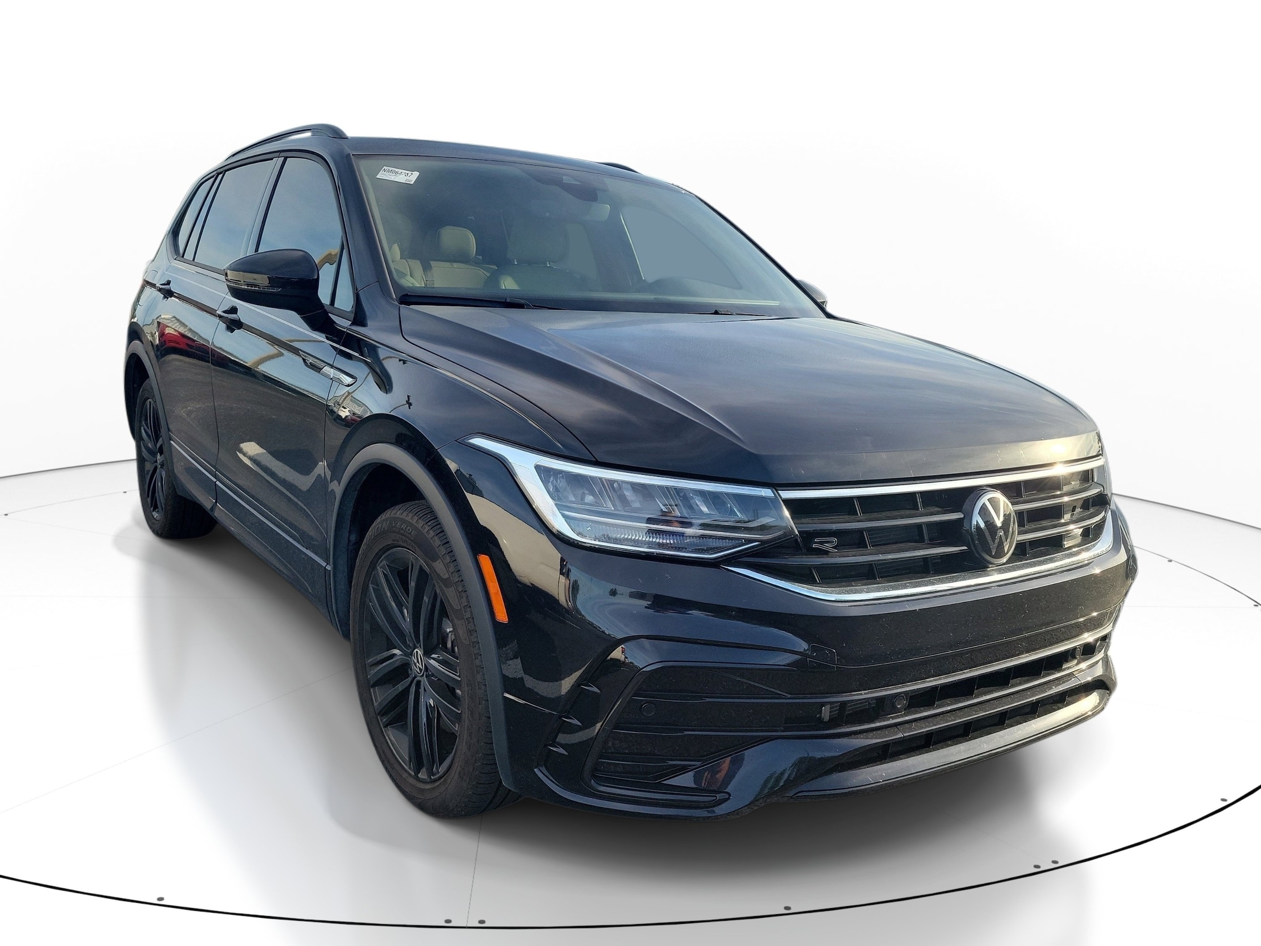 2022 Volkswagen Tiguan SE R-LINE BLACK