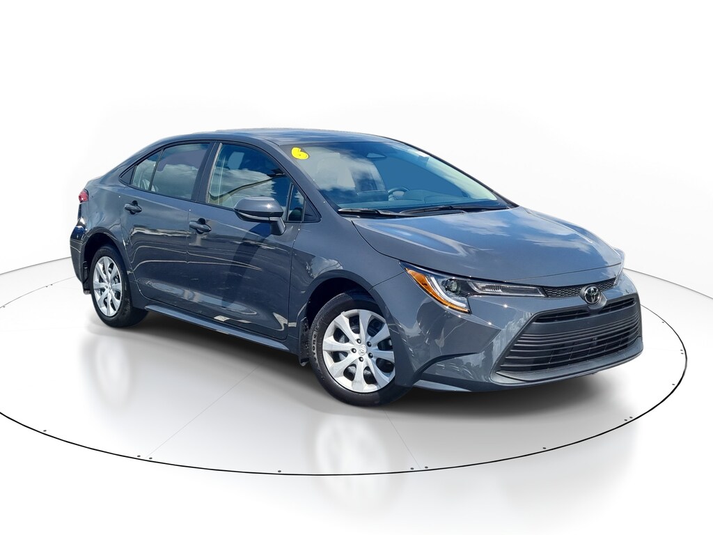 Used 2026 Toyota Corolla LE Sedan