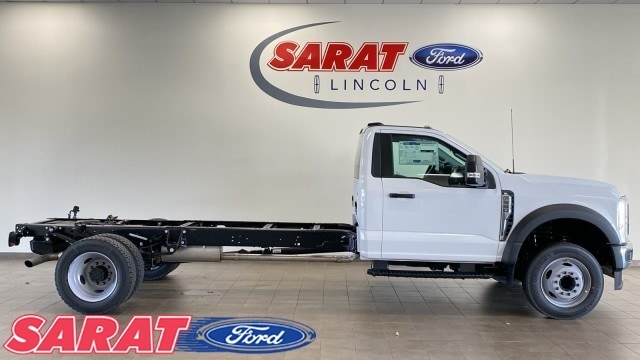 2026 Ford F-550 Super Duty Chassis Cab
