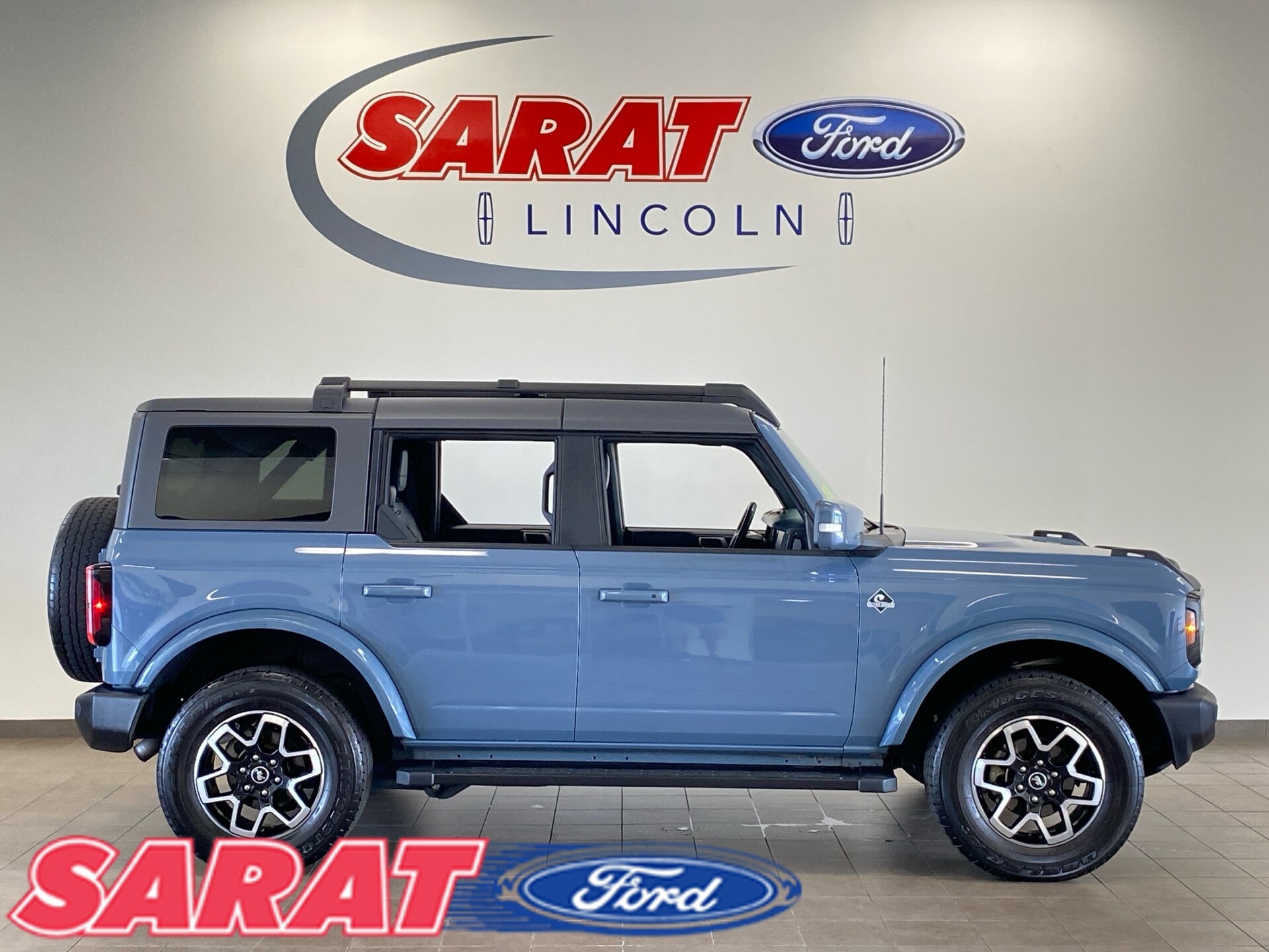 2023 Ford Bronco 4-Door