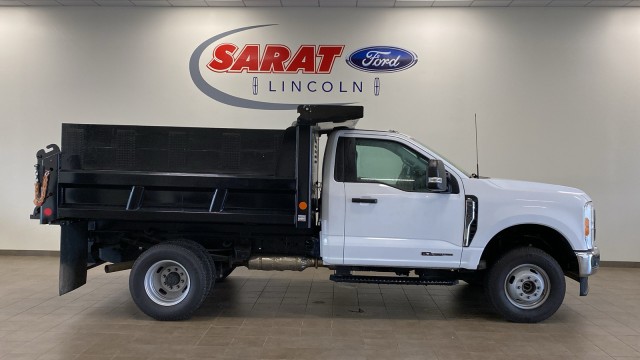 2023 Ford F-350 Super Duty Chassis Cab