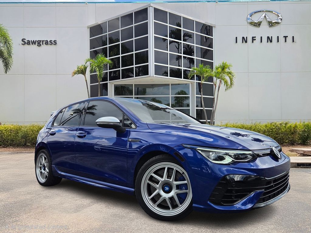  Volkswagen Golf R