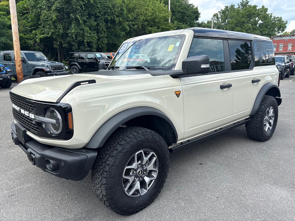 Used 2025 Ford Bronco Badlands Badlands Advanced 4x4