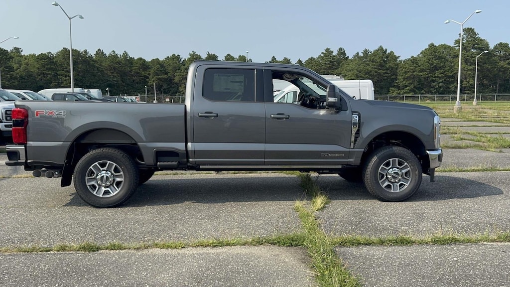 New 2026 Ford F-250 Lariat Truck Crew Cab