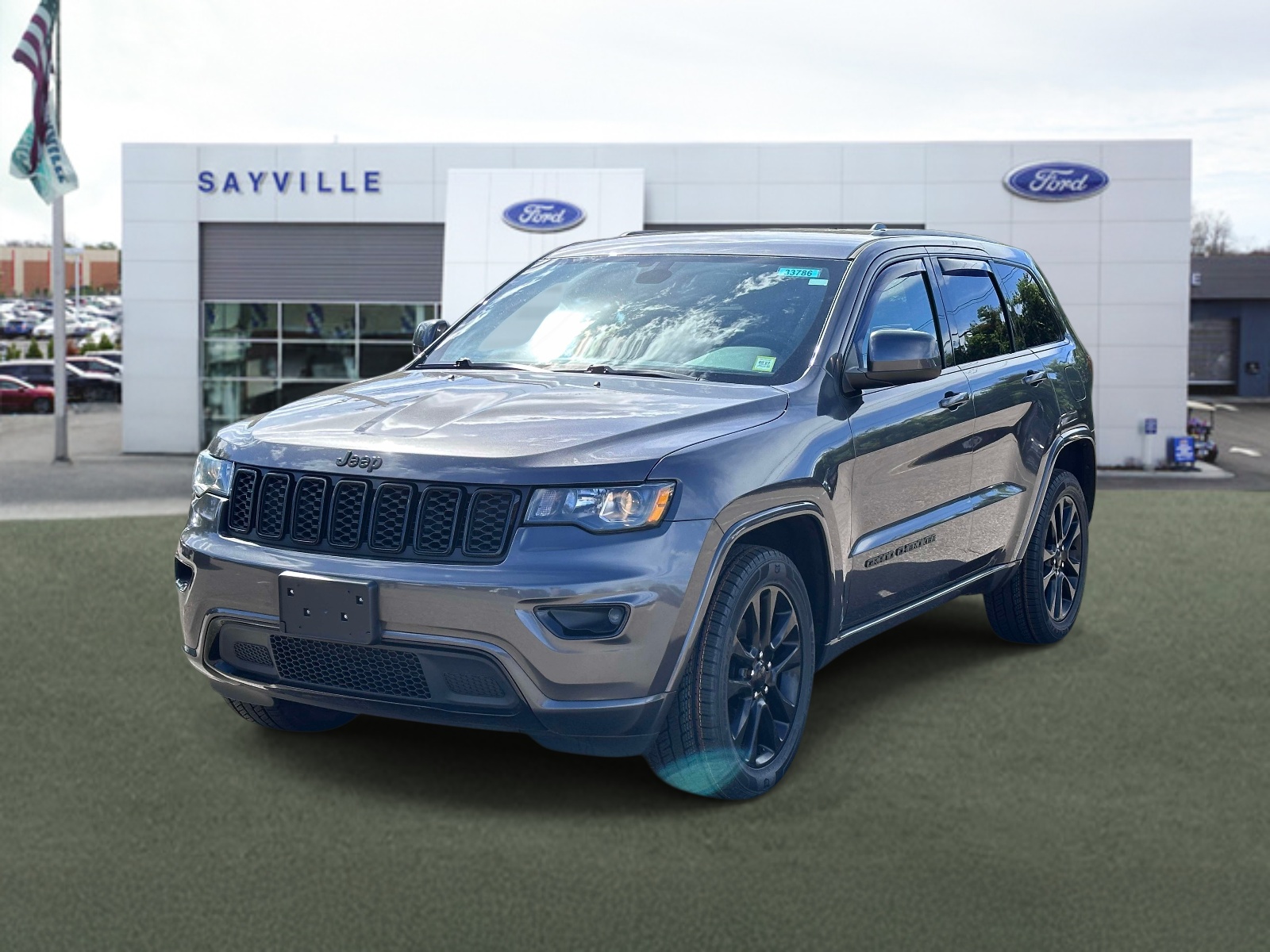Used 2018 Jeep Grand Cherokee Laredo 4x4 SUV