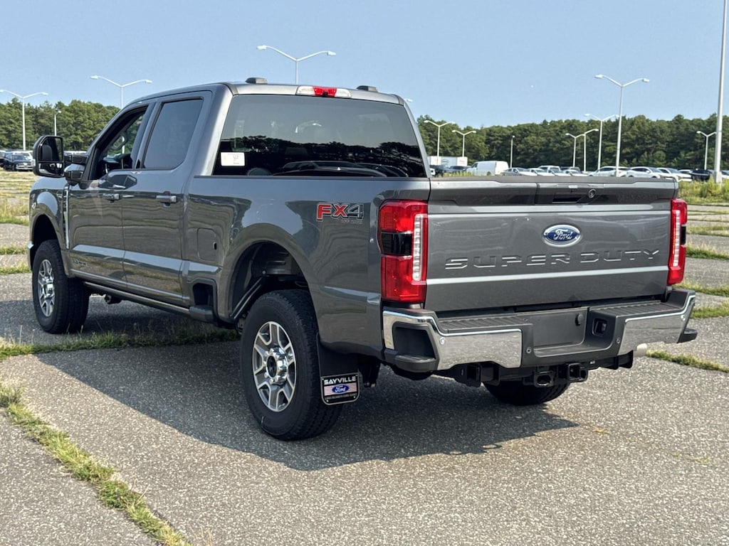 New 2026 Ford F-250 Lariat Truck Crew Cab