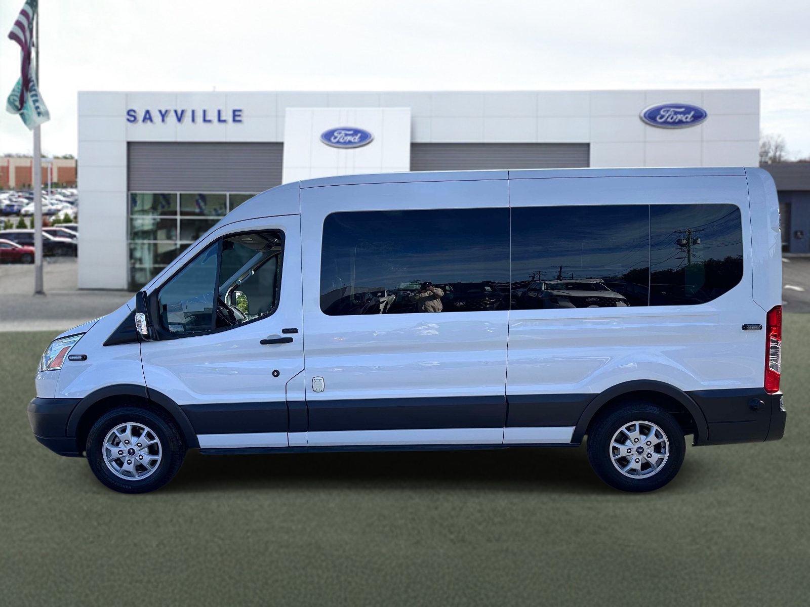 Used 2015 Ford Transit-350 Wagon Medium Roof Wagon
