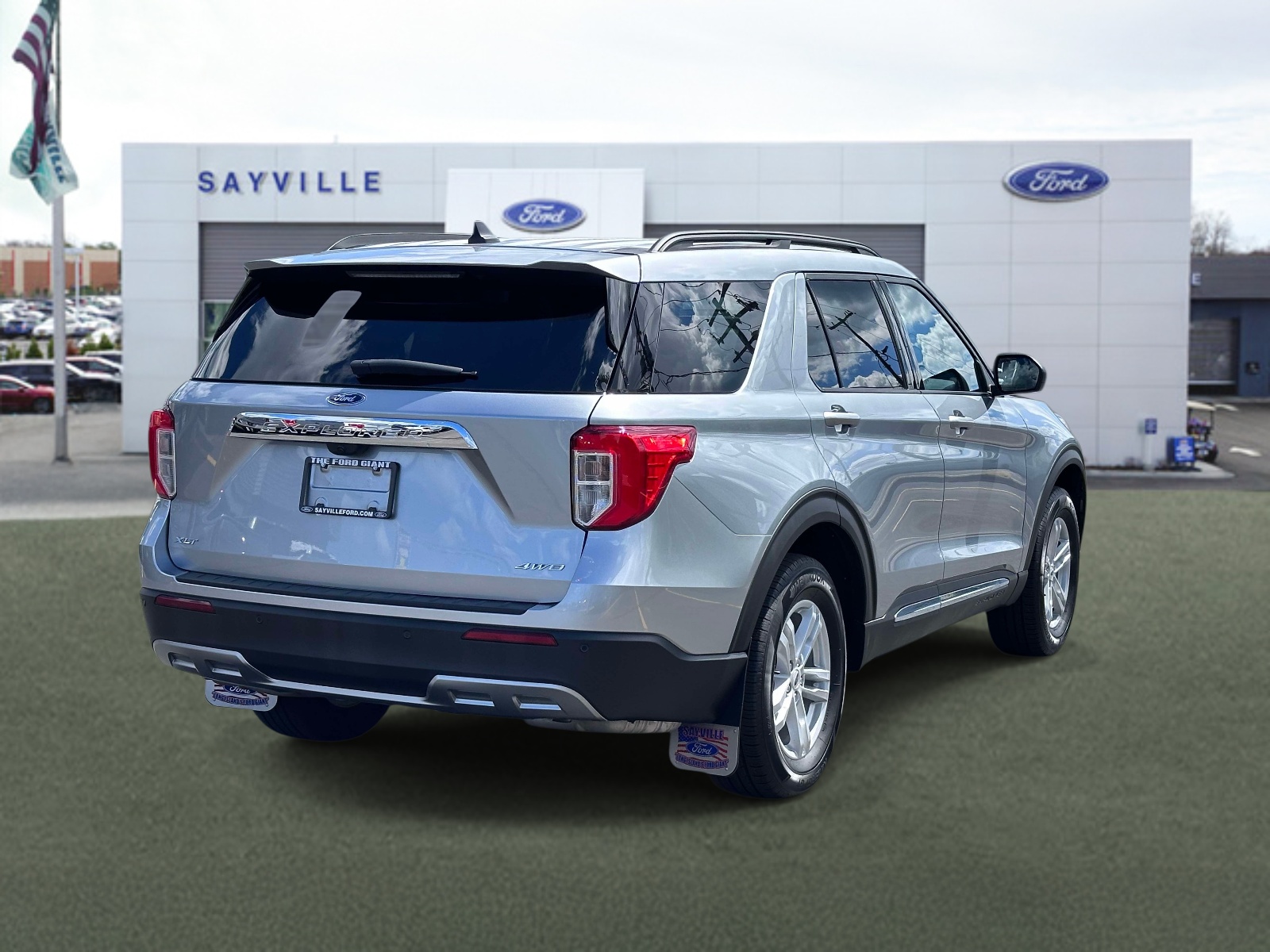 Certified 2024 Ford Explorer XLT SUV