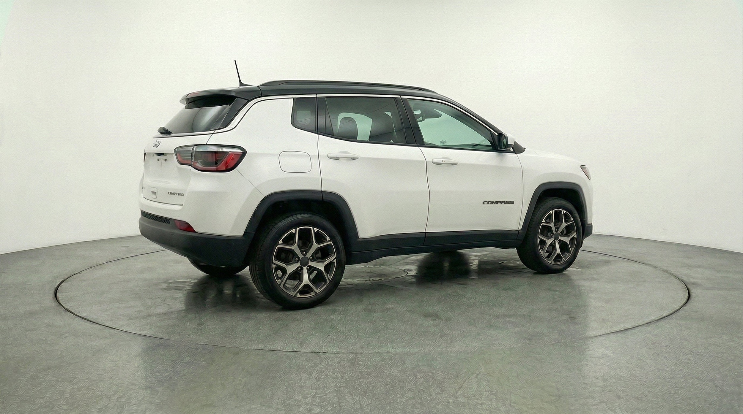 Thumbnail: 2025 Jeep Compass - 9
