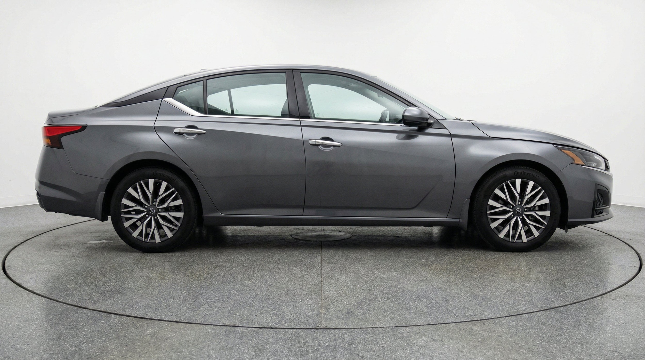 Thumbnail: 2025 Nissan Altima - 10