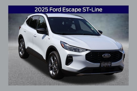 2025 Ford Escape ST-Line SUV