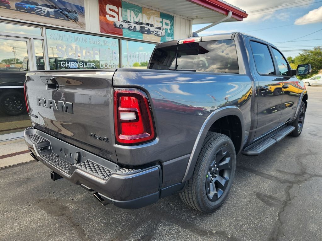New 2027 Ram 1500 BIG HORN CREW CAB 4X4 5'7 BOX Pickup