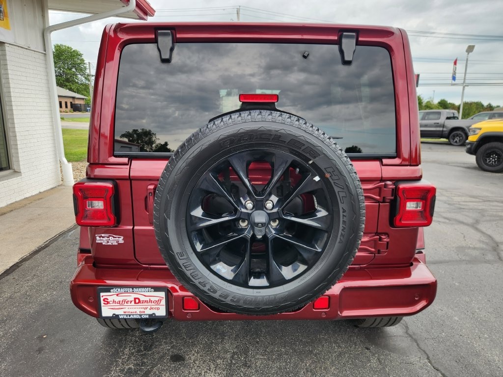Used 2021 Jeep Wrangler Unlimited Sahara High Altitude SUV