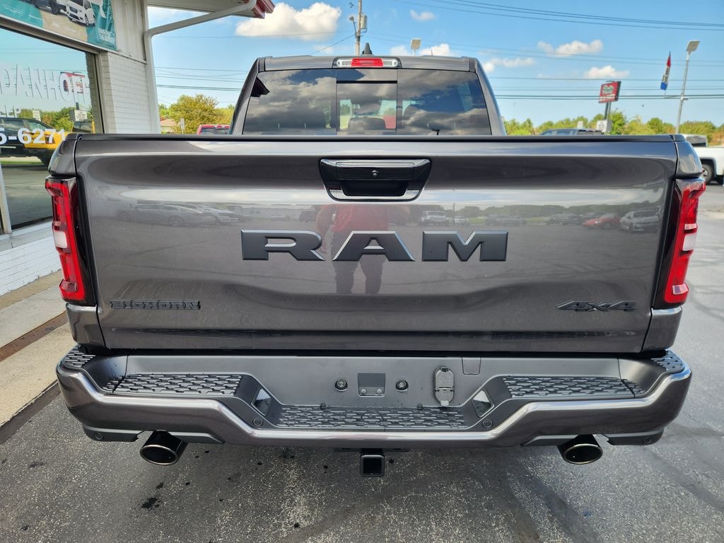 New 2027 Ram 1500 BIG HORN CREW CAB 4X4 5'7 BOX Pickup
