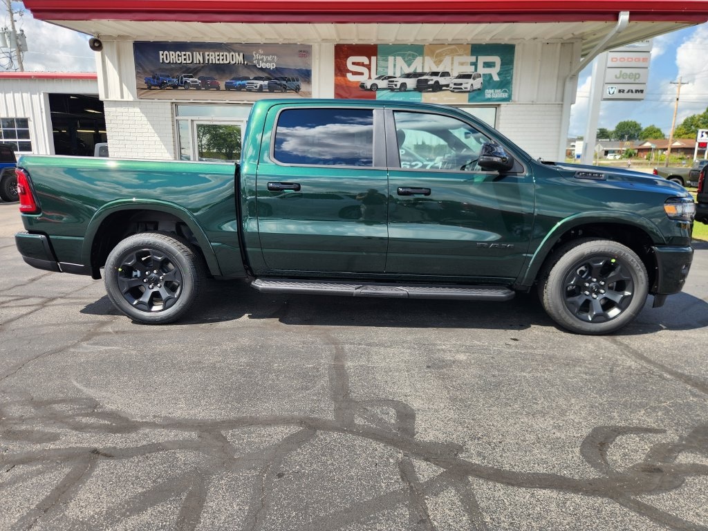 New 2027 Ram 1500 BIG HORN CREW CAB 4X4 5'7 BOX Pickup