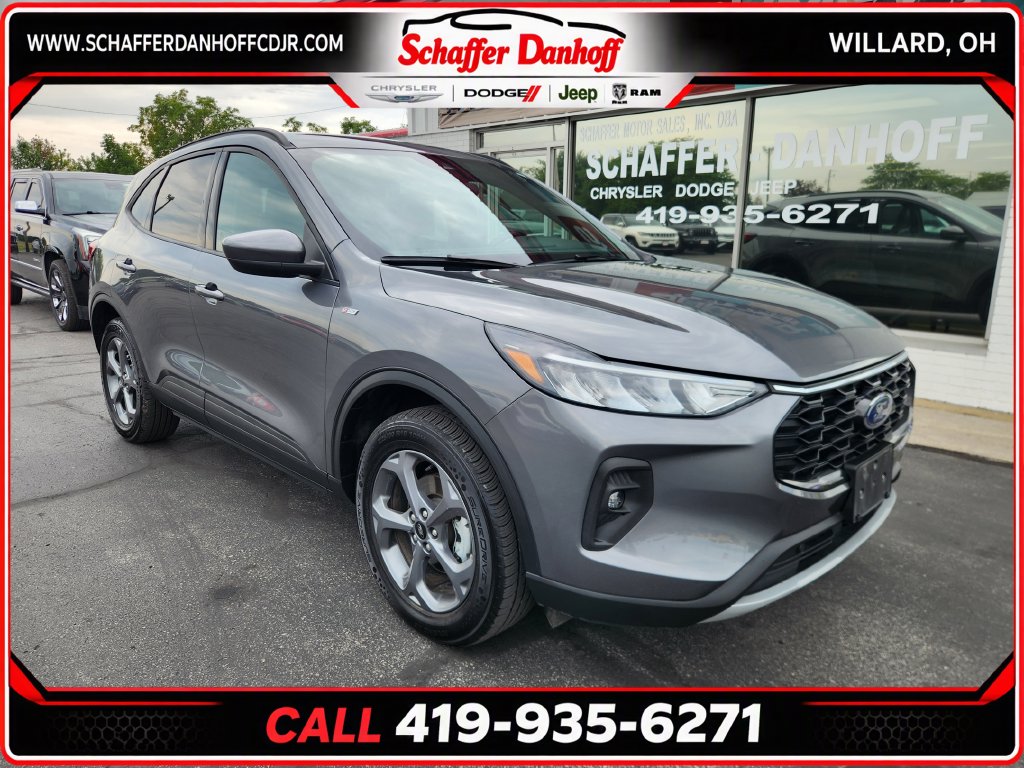 Used 2025 Ford Escape ST-Line Select SUV