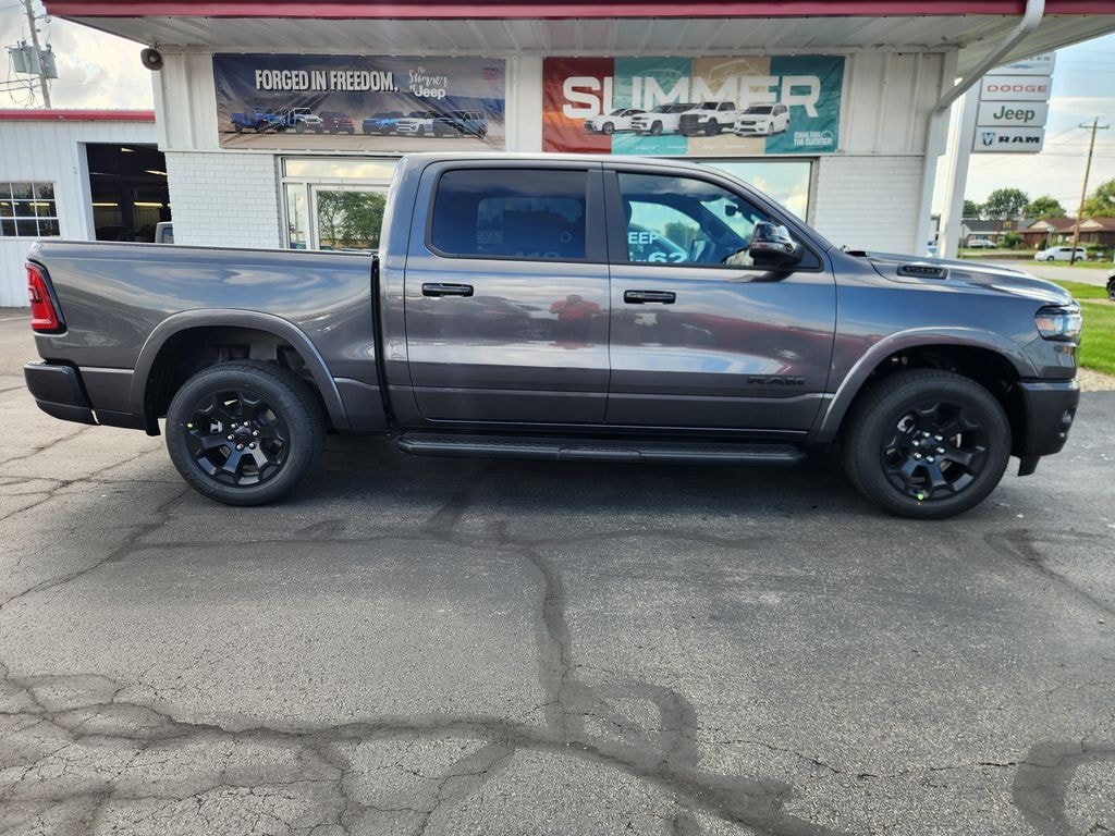 New 2027 Ram 1500 BIG HORN CREW CAB 4X4 5'7 BOX Pickup