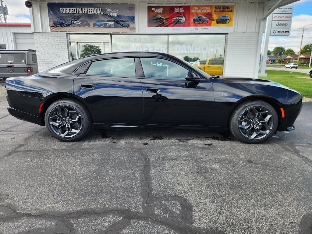 New 2027 Dodge Charger R/T 4-DOOR AWD Sedan