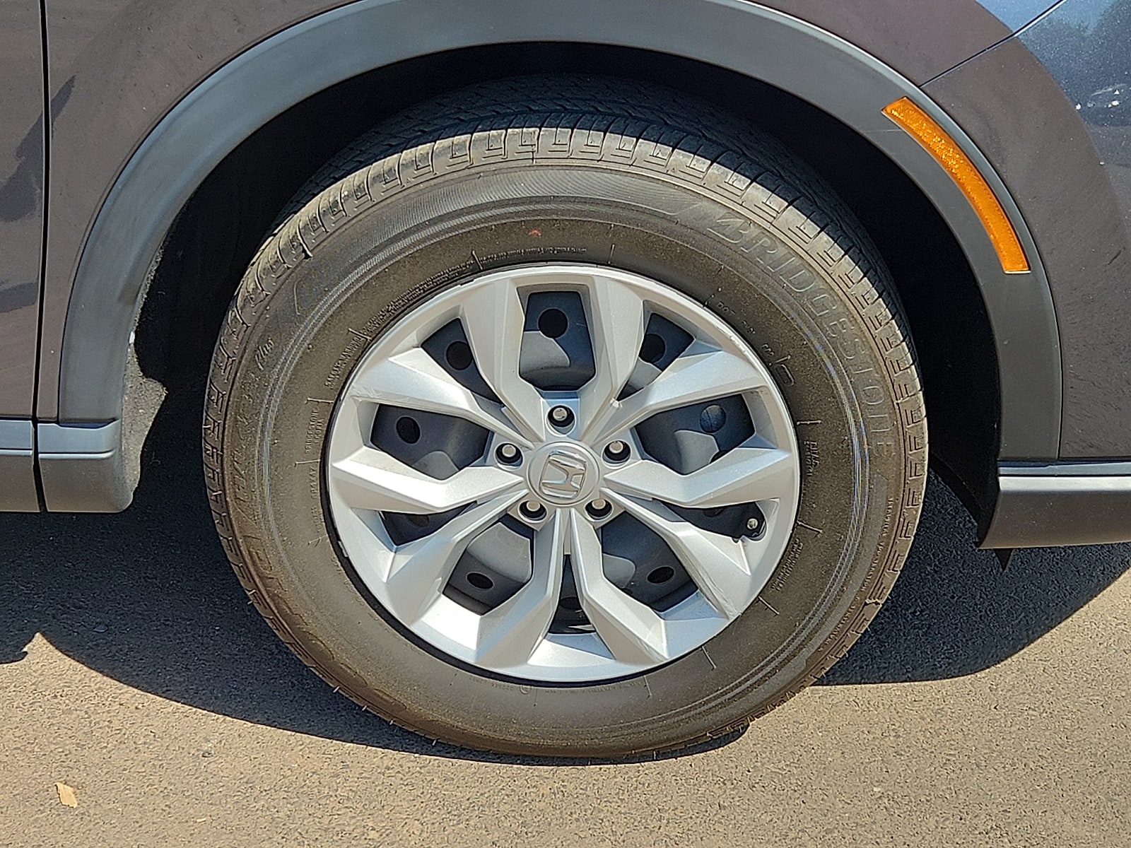 2024 Honda CR-V LX - Photo 8