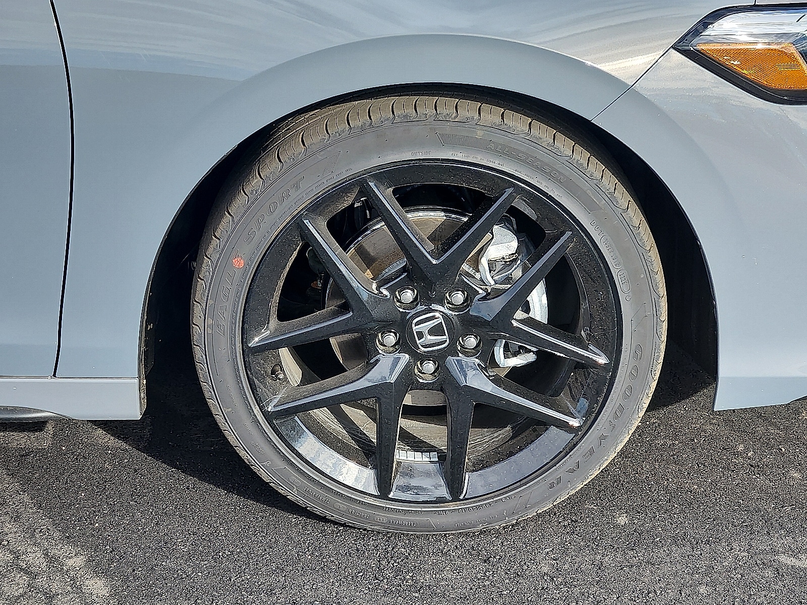 2026 Honda Civic Hatchback Sport - Photo 5