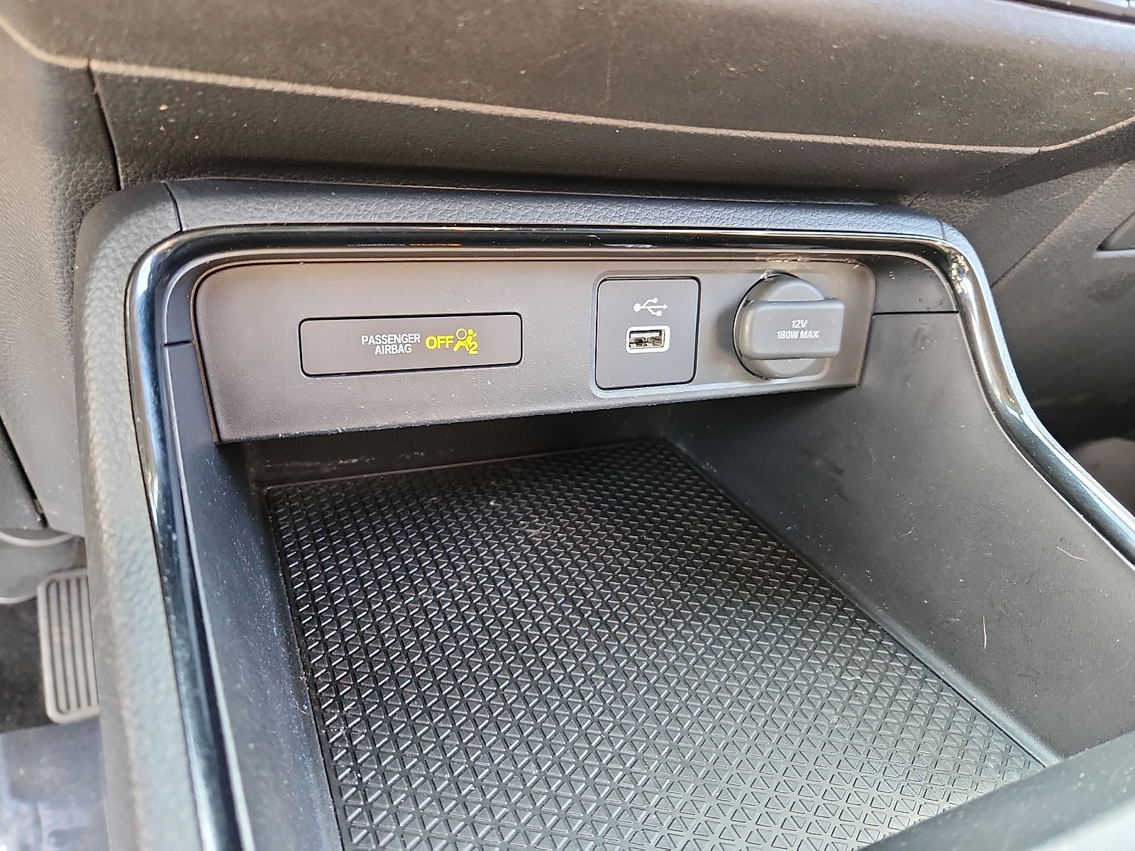 2024 Honda CR-V LX - Photo 23