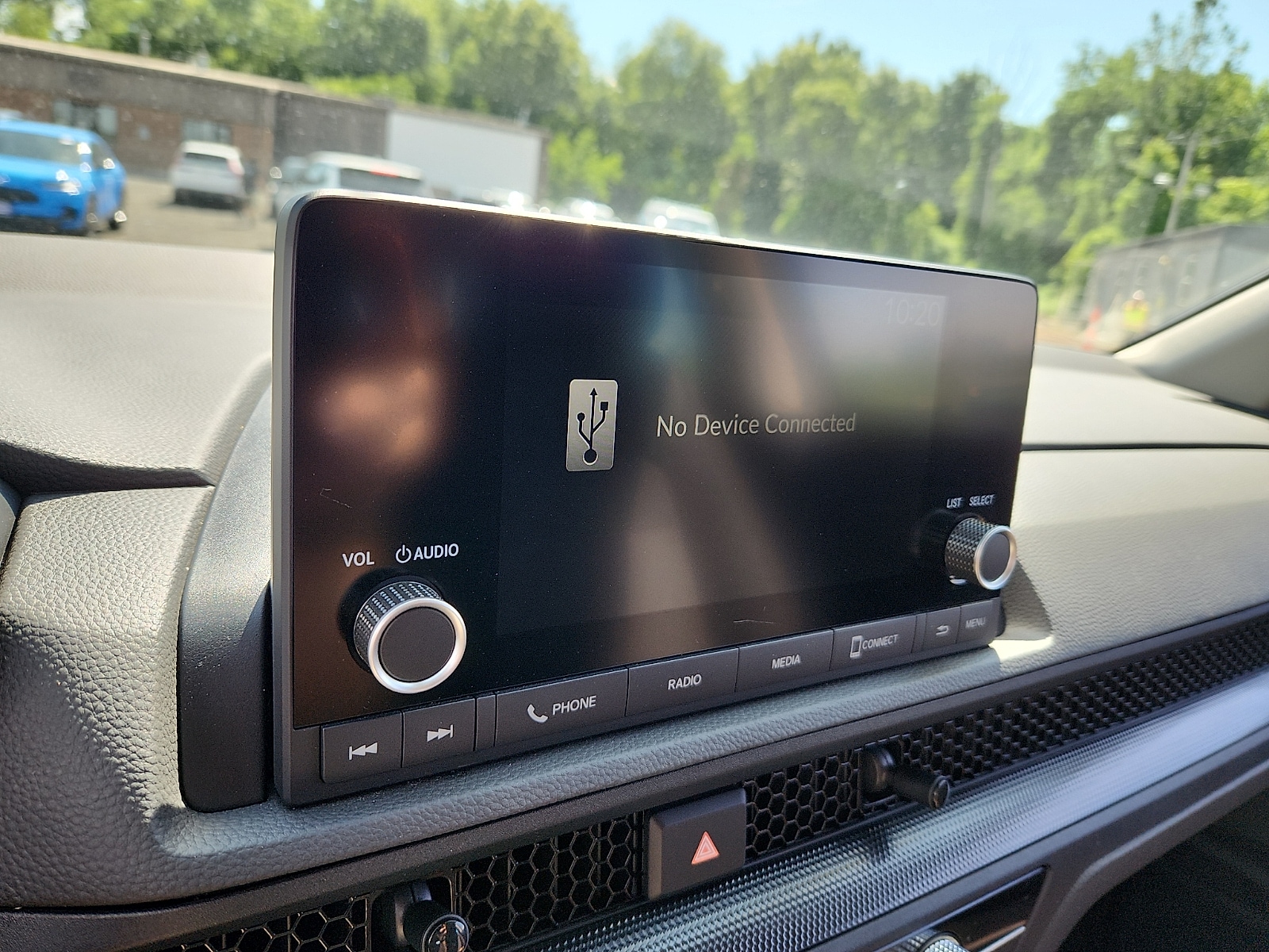 2024 Honda CR-V LX - Photo 17