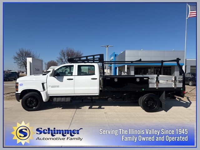 2023 Chevrolet Silverado 4500 Medium Duty Chassis Cab