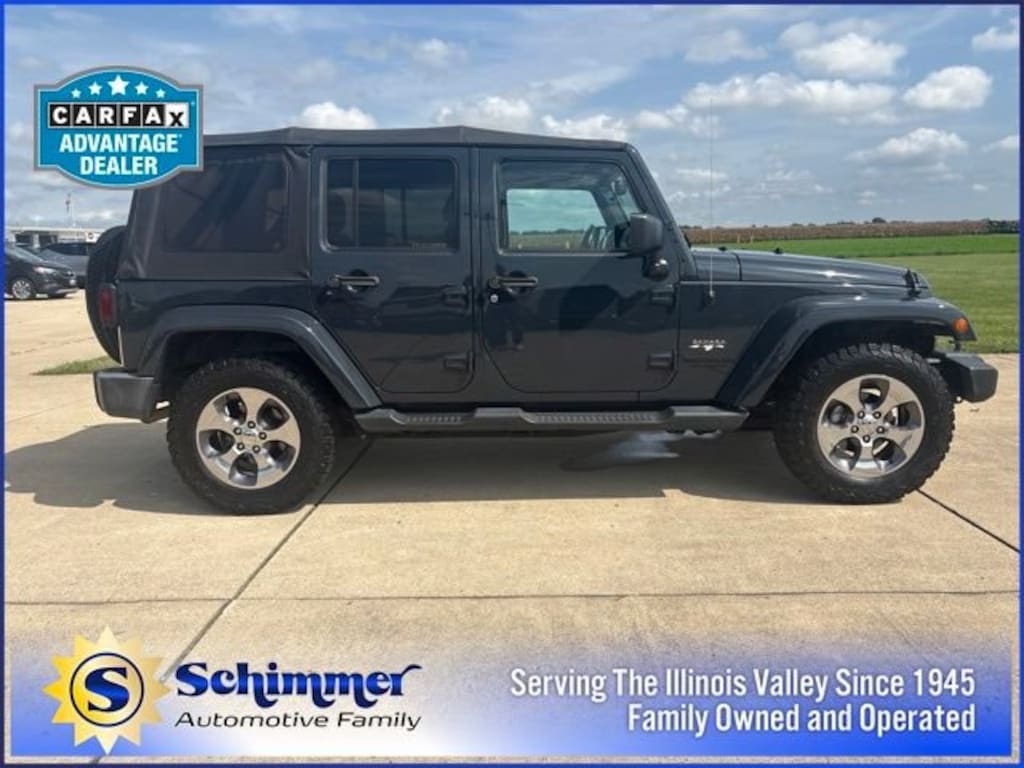 Used 2016 Jeep Wrangler Unlimited Sahara SUV