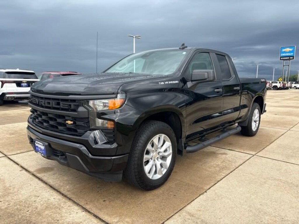 Used 2022 Chevrolet Silverado 1500 Custom Truck Double Cab