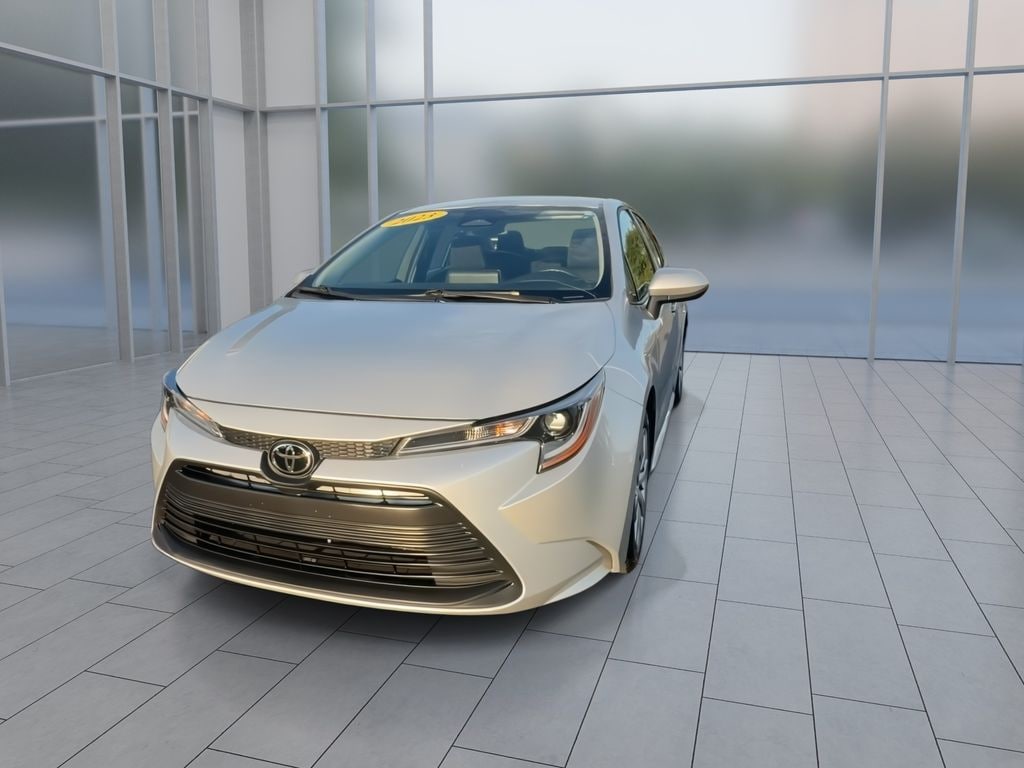 Used 2023 Toyota Corolla LE Sedan