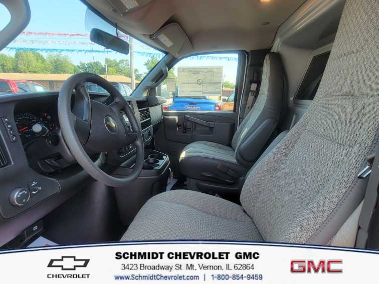 2025 Chevrolet Express Cargo Work Van - Photo 14