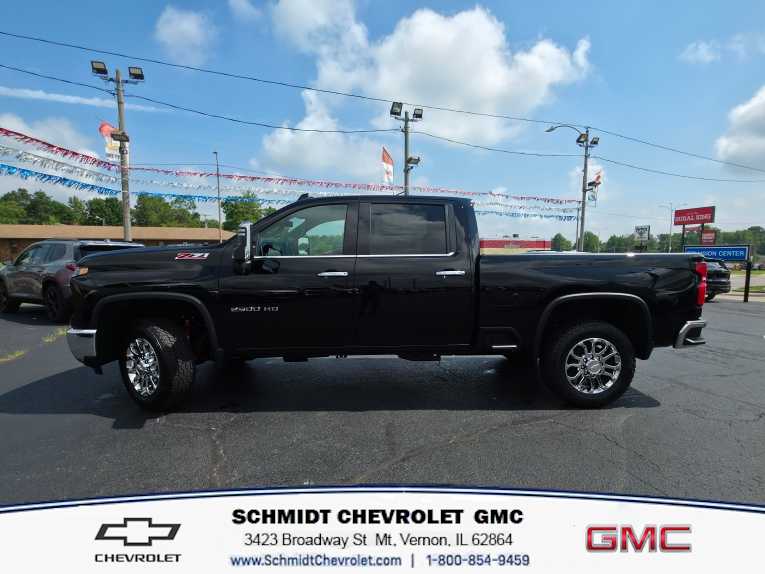 2026 Chevrolet Silverado 2500 HD LTZ - Photo 8