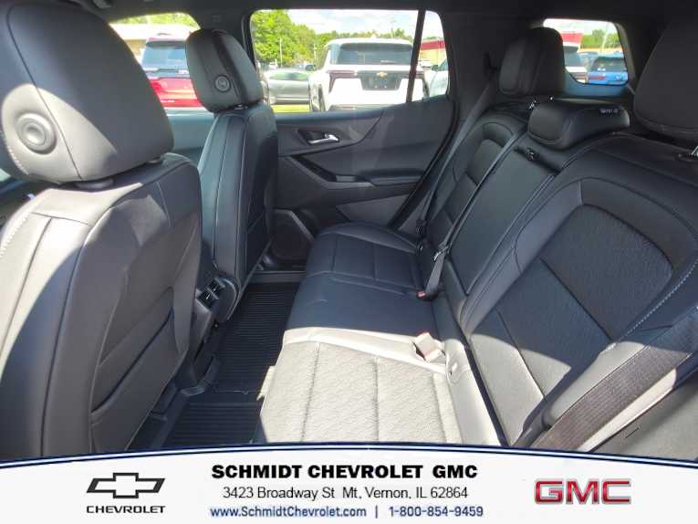 2027 Chevrolet Equinox LT - Photo 11