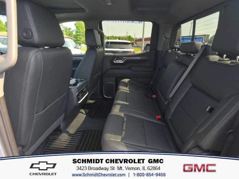 2026 Chevrolet Silverado 1500 LTZ - Photo 10