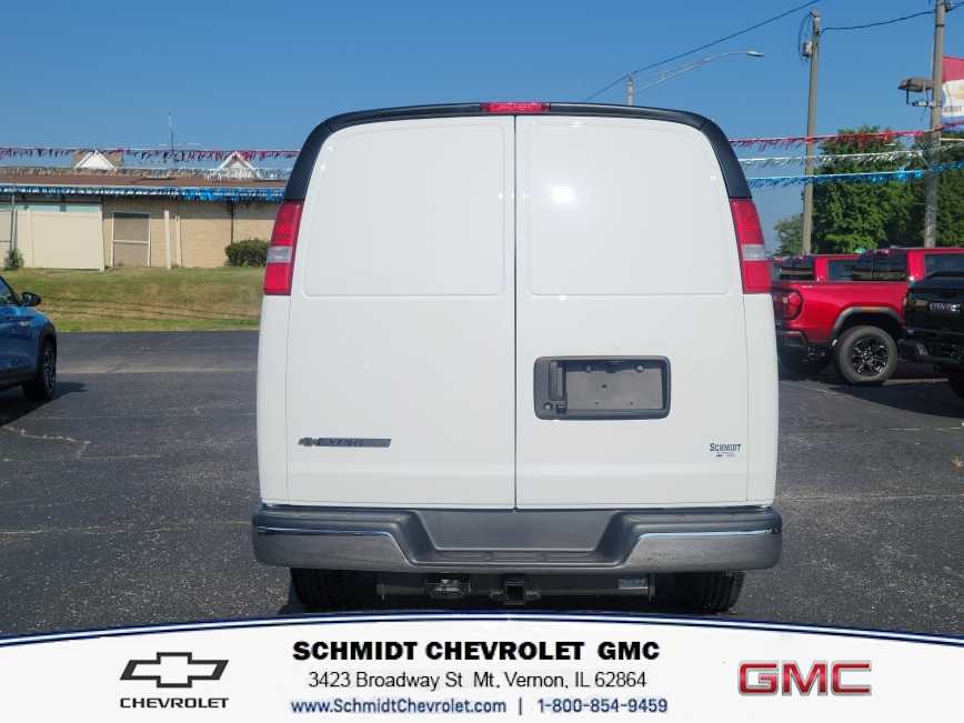 2025 Chevrolet Express Cargo Work Van - Photo 6