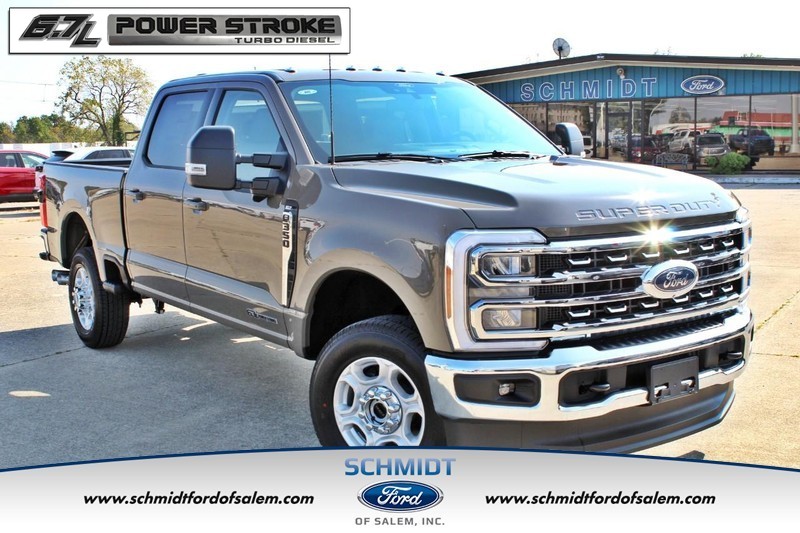 2026 Ford F-350 SuperCrew 4x4 XLT Truck Crew Cab