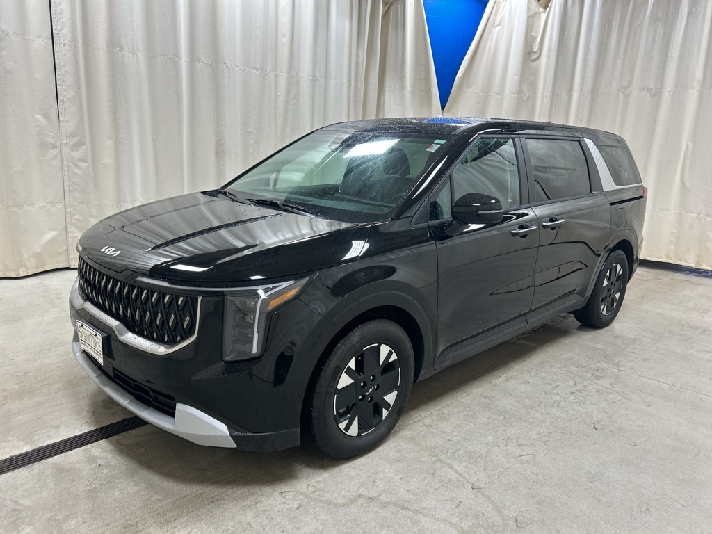 Used 2026 Kia Carnival Hybrid LXS Passenger Van