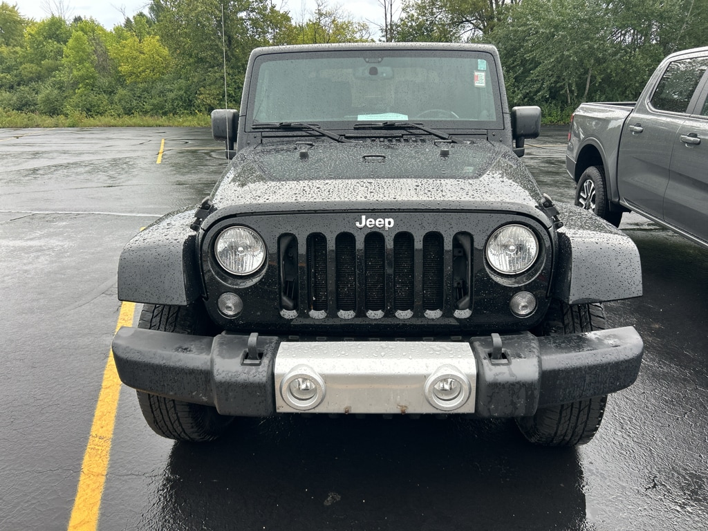 Used 2014 Jeep Wrangler Sahara with VIN 1C4AJWBG0EL126637 for sale in Saukville, WI