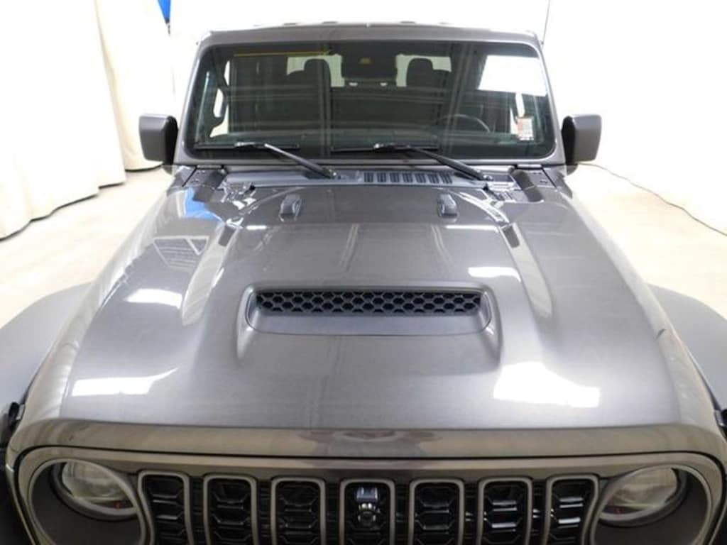 Used 2024 Jeep Gladiator Mojave Crew Cab
