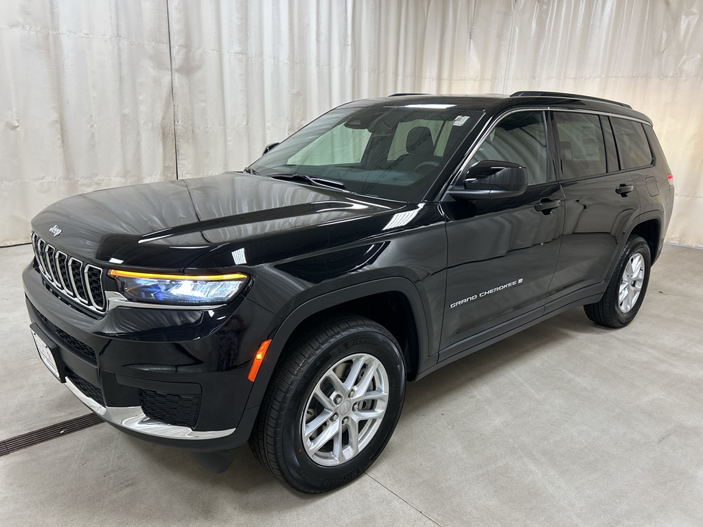 New 2026 Jeep Grand Cherokee L LAREDO X 4X4 Sport Utility