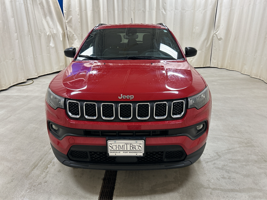 Used 2024 Jeep Compass Latitude with VIN 3C4NJDBNXRT607039 for sale in Port Washington, WI