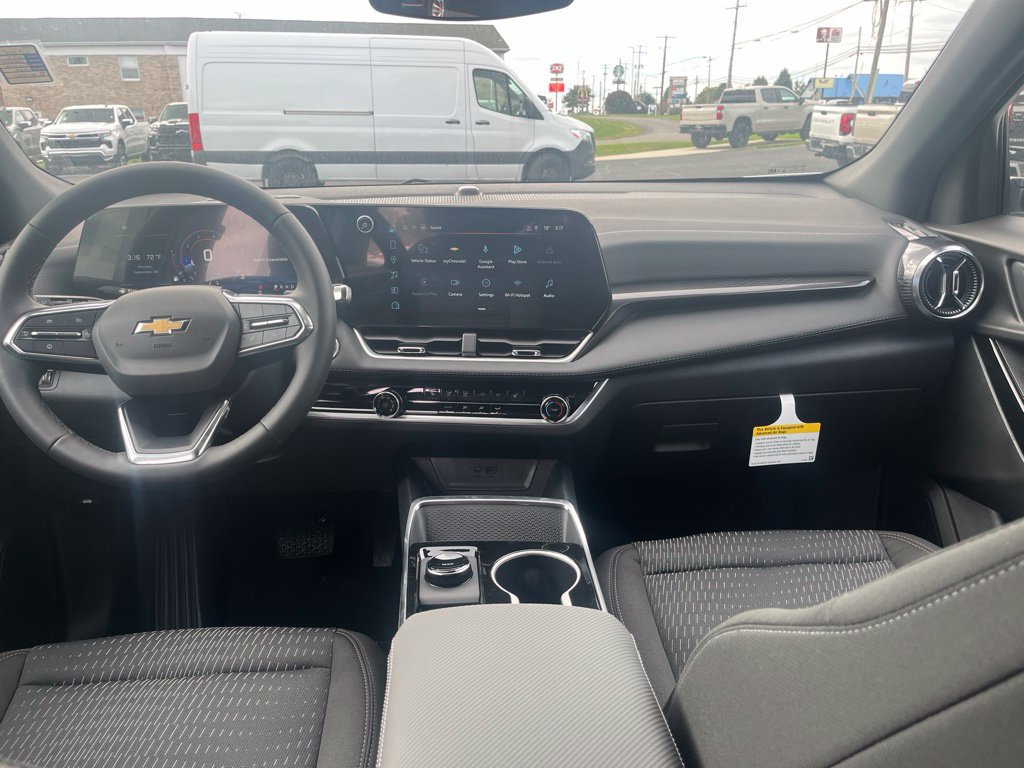 2027 Chevrolet Equinox LT - Photo 26