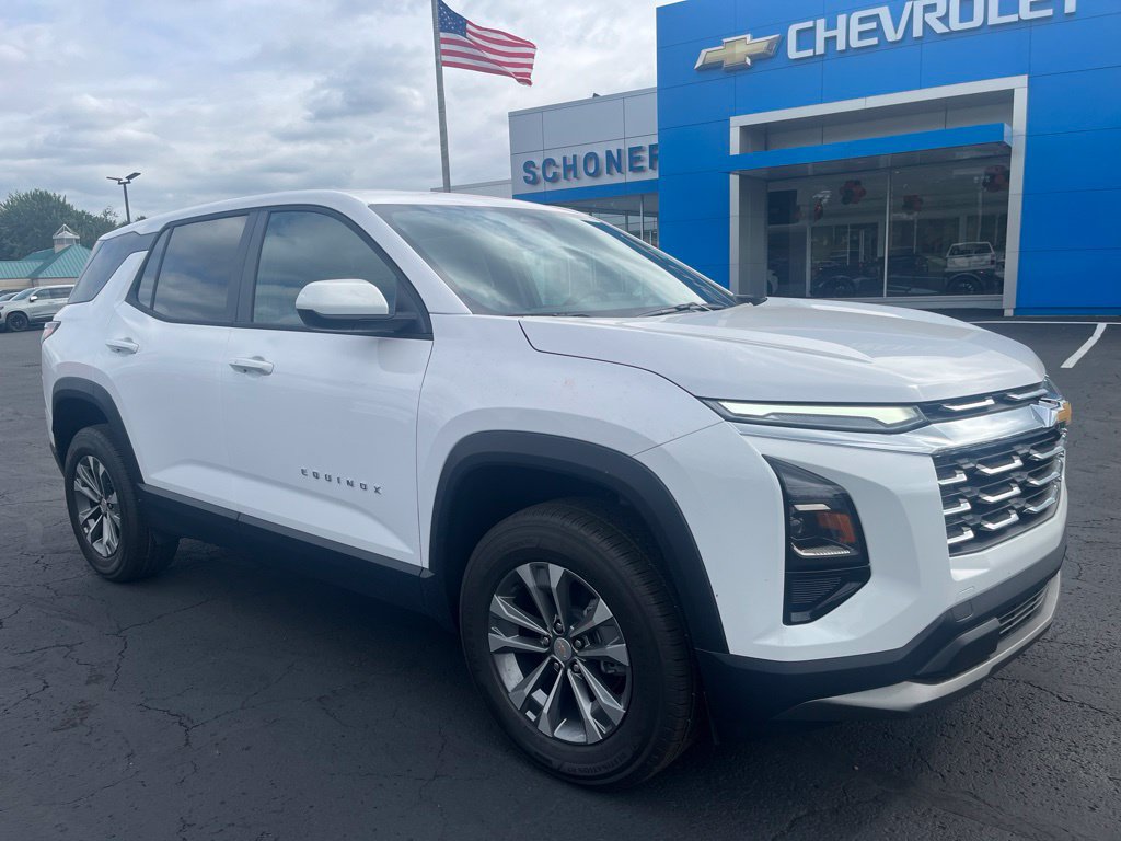 2027 Chevrolet Equinox LT - Photo 8