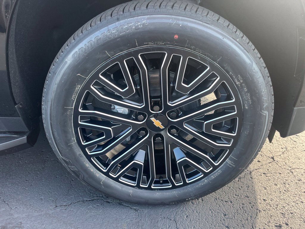 2026 Chevrolet Tahoe LS - Photo 31