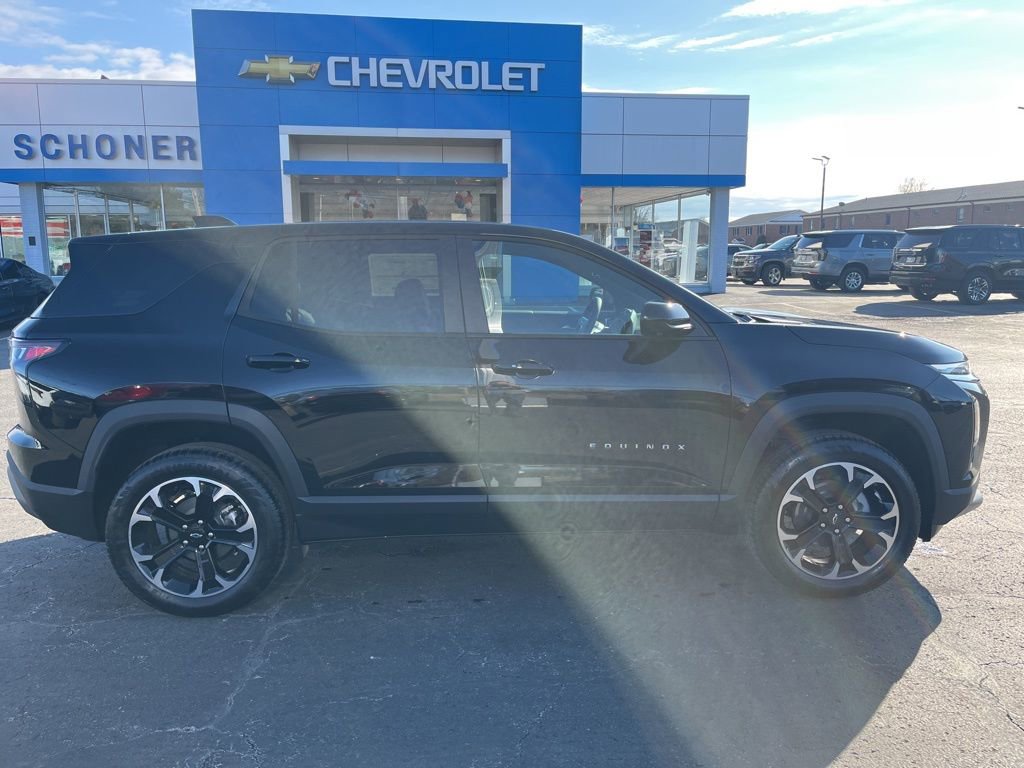 2026 Chevrolet Equinox LT - Photo 8