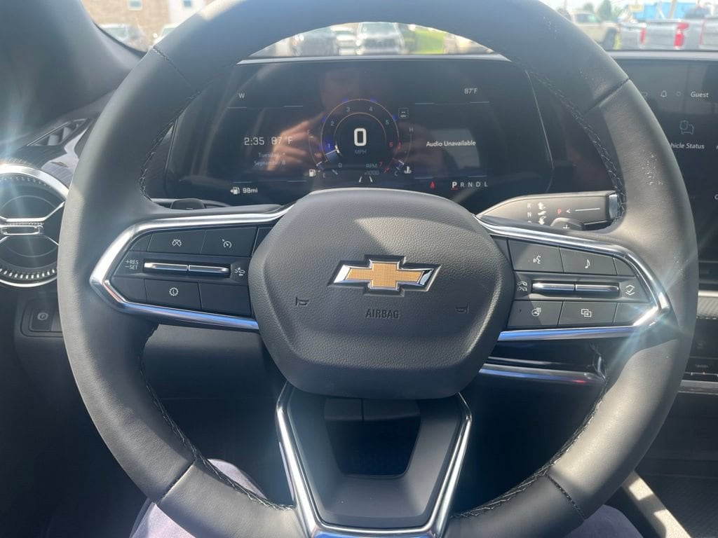 2027 Chevrolet Equinox LT - Photo 17